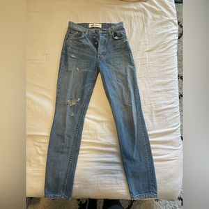 REFORMATION jeans. Sustainable and great quality brand